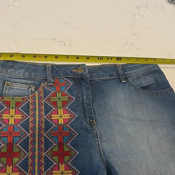 Embroidered Blue Jean Shorts - Picture 5 of 5